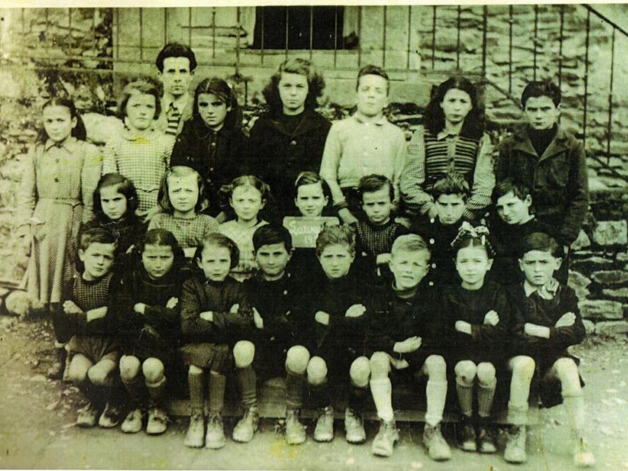1951  École de Laroque