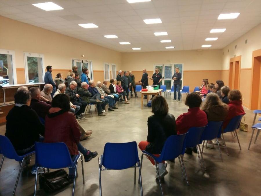 Remise d'un défibrilateur par le Lion's Club de Millau - 26.10.2018 - Fayet (6)