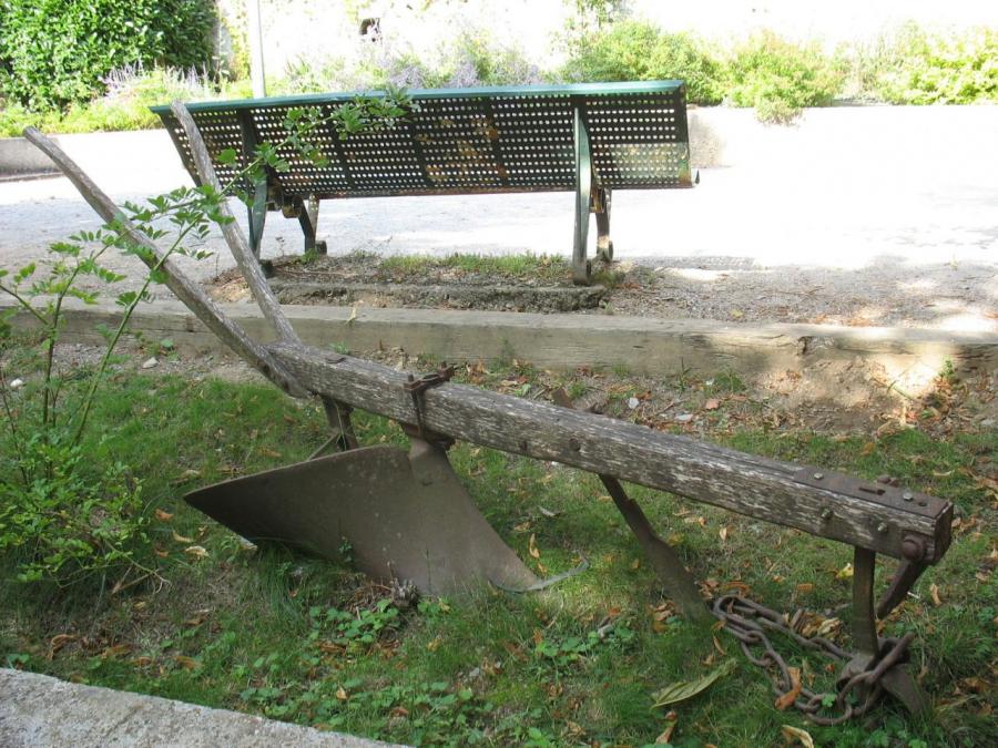 Une charrue Fayet (2)