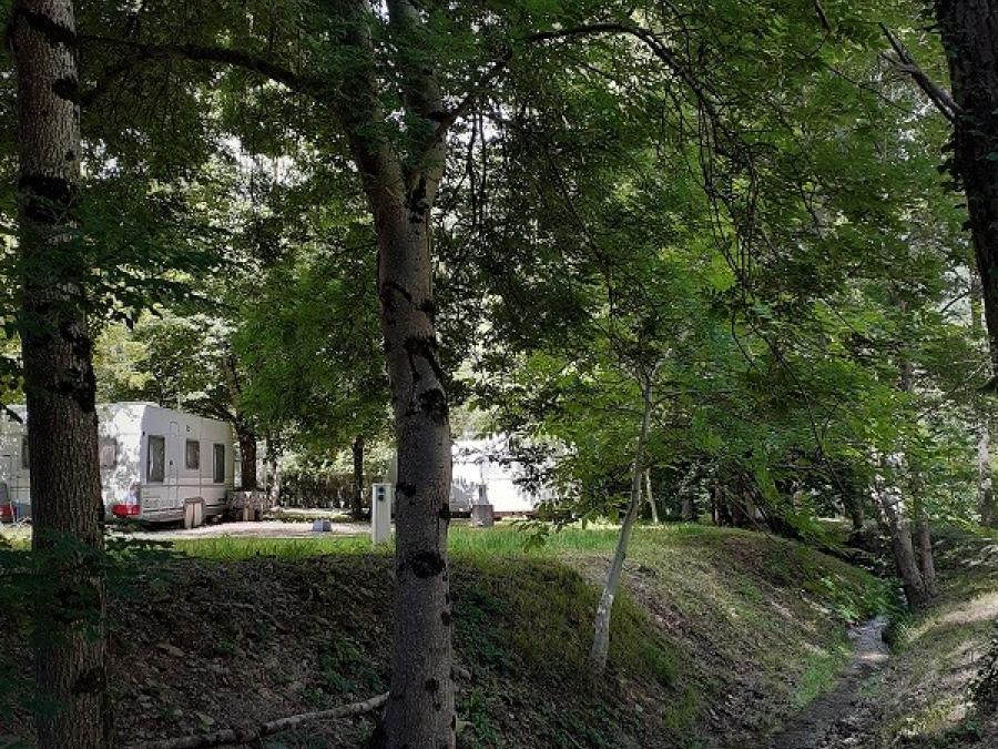 Le camping - Fayet (133)