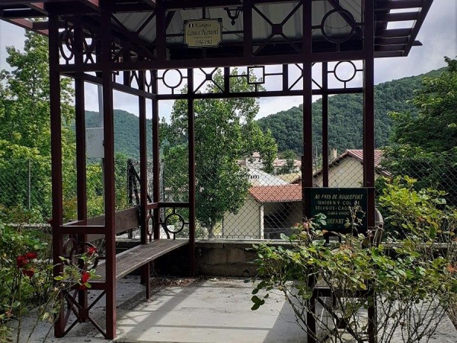 Le kiosque - Fayet (112)