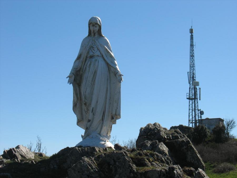 Vierge et Relais TV-Tel sur le pic de Roste - Fayet (100)